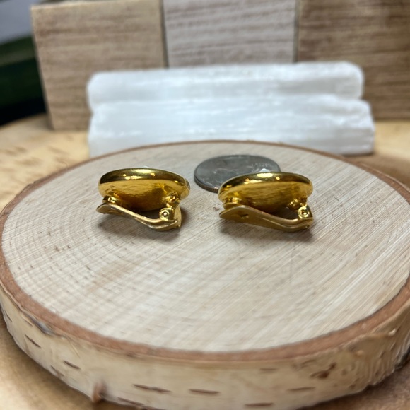 VTG| ENNY Italy Clip On Earrings ✨ - Picture 12 of 12